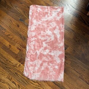 Pink And White Scarf Modal